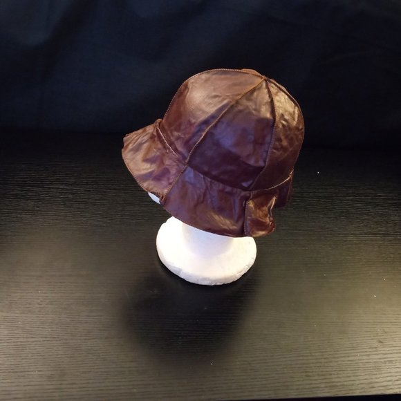 Vintage 60\'s REVERSIBLE Leather / Suede Handmade Bucket Hat main image 4